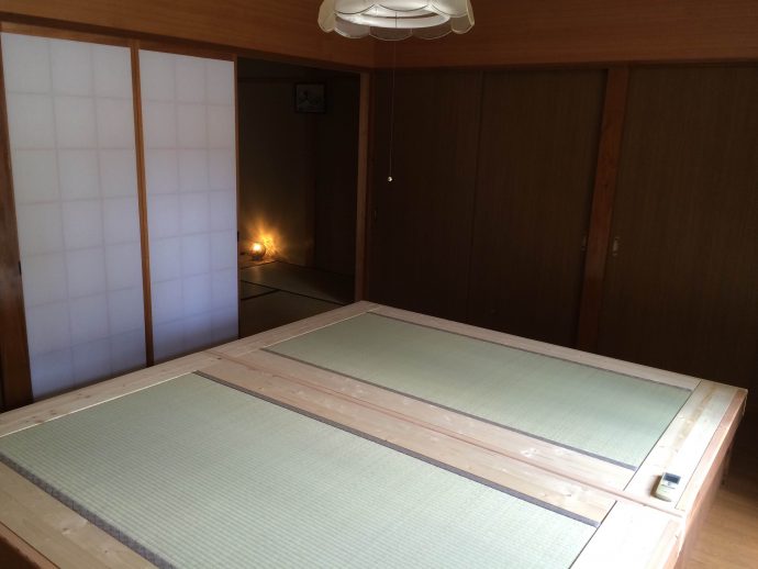 Japanese-Western Style room